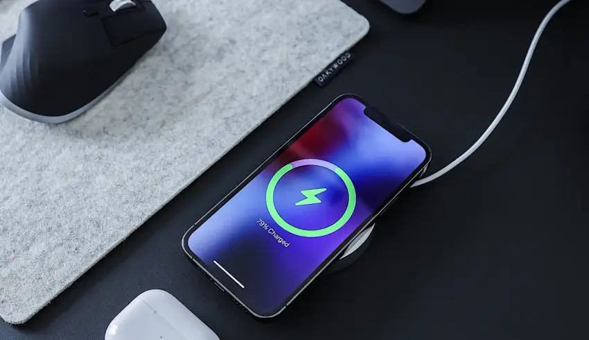 Telefon Neden Yavaş Şarj Olur?